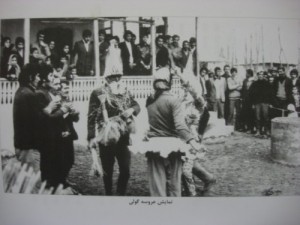 عکس قدیمی مراسم عروس گولی